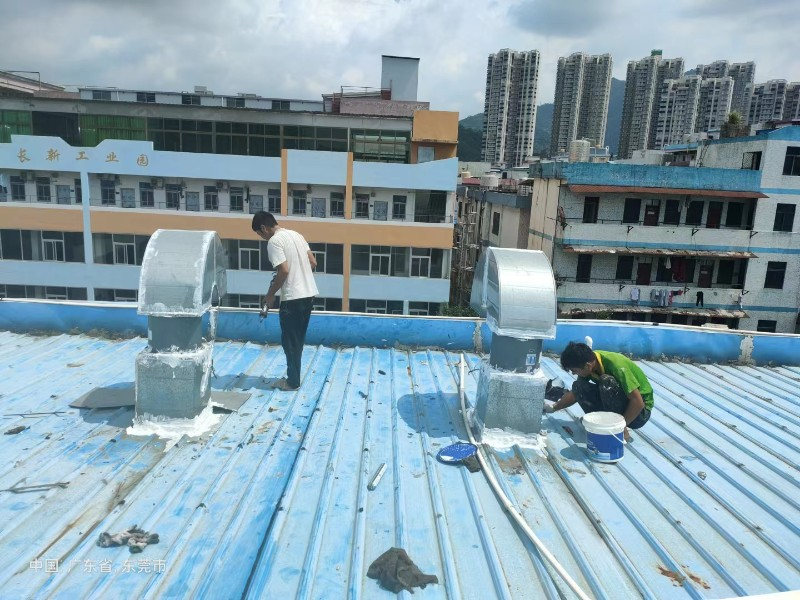 孟津钢结构屋面涂料维修方法